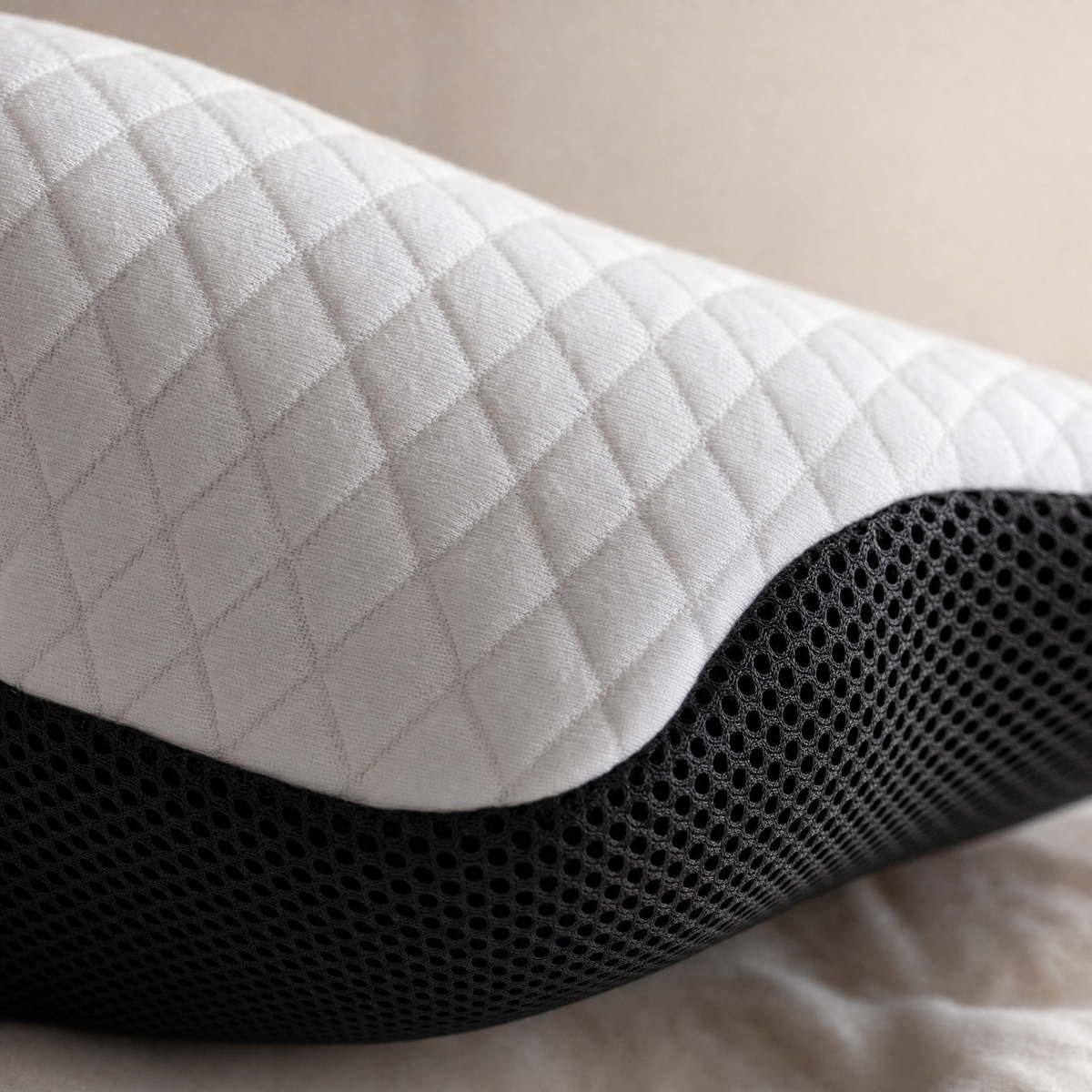Nestora Butterfly Pillow – Wake Up Without the Stiff Neck